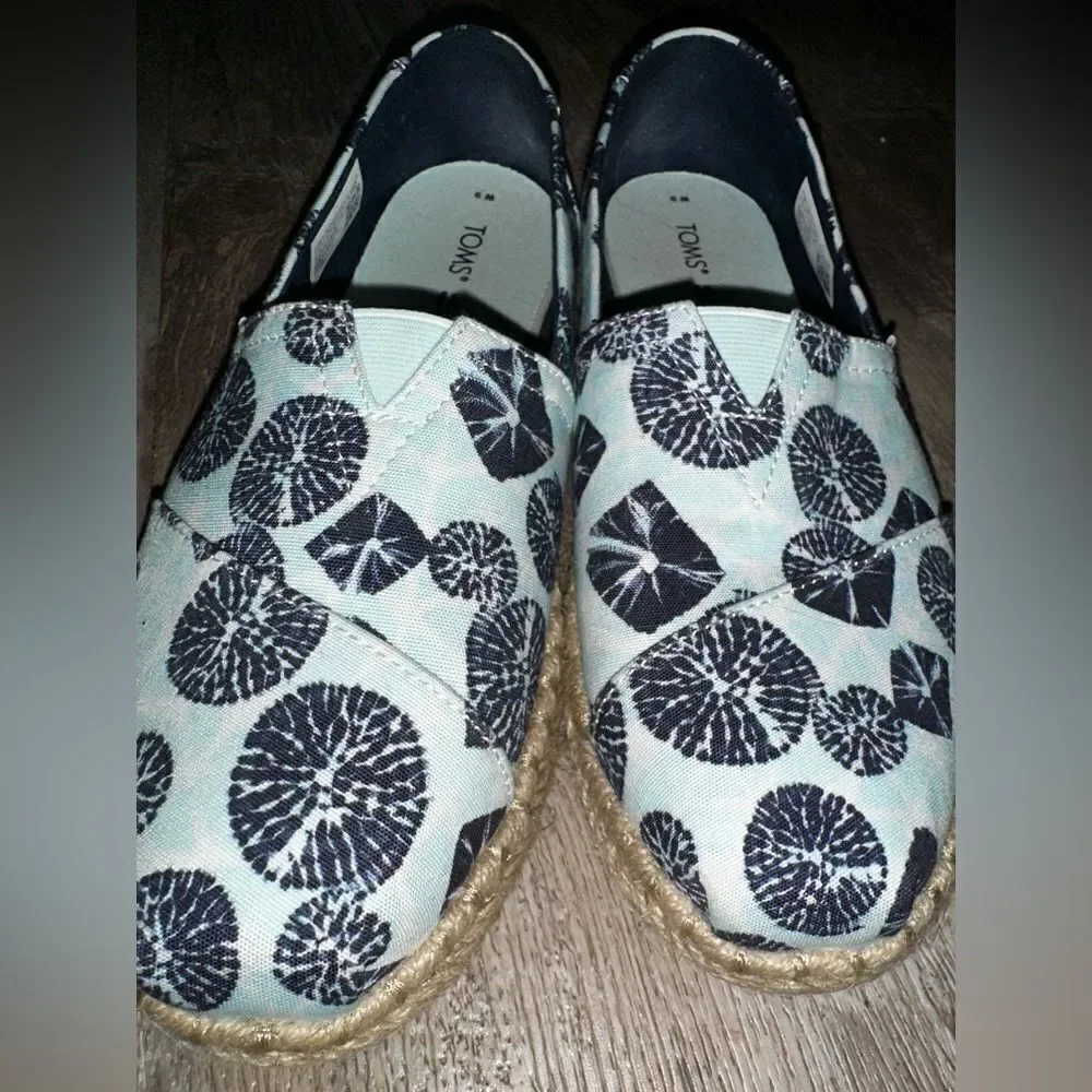 TOMS Alpargata Rope Slip-On sz 9 EUC no wear